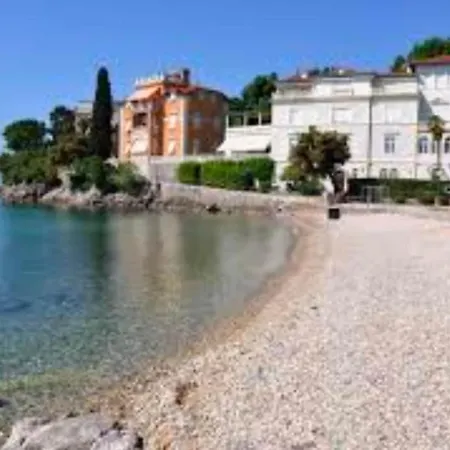 Sunshine Mary Opatija